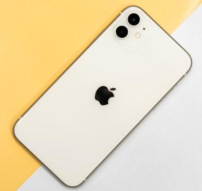 APPLE IPhone 11 (White, 64 GB)