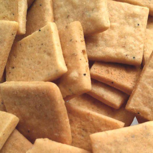 Roasted Kesar Elaichi Sakkar Para