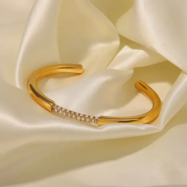 Stardust Zirconia Band (Adjustable)